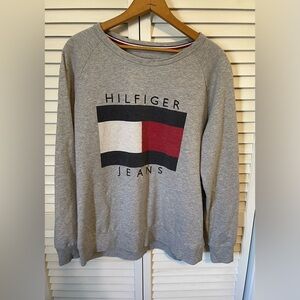 Tommy Hilfiger Gray Sweatshirt with Logo Size Large